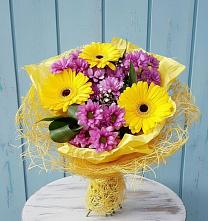 Букет цветов из:  Хризантемы и Герберы в Шиморское