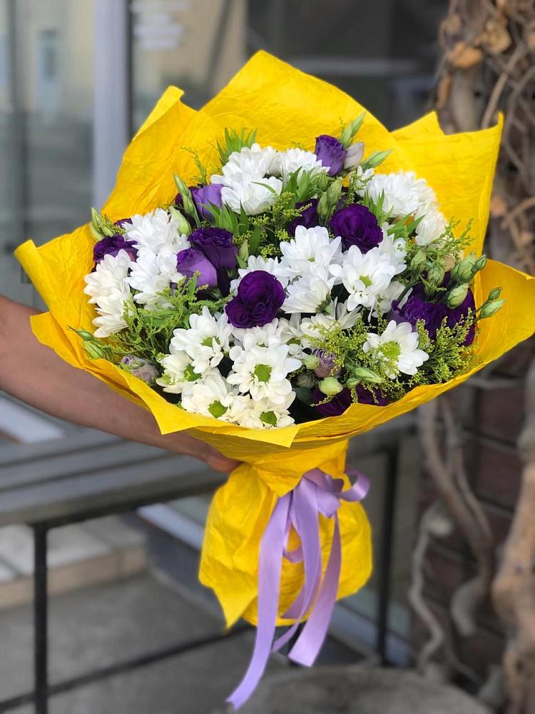 Букет цветов из: Ирисы, Хризантемы и Ромашки в Шиморское