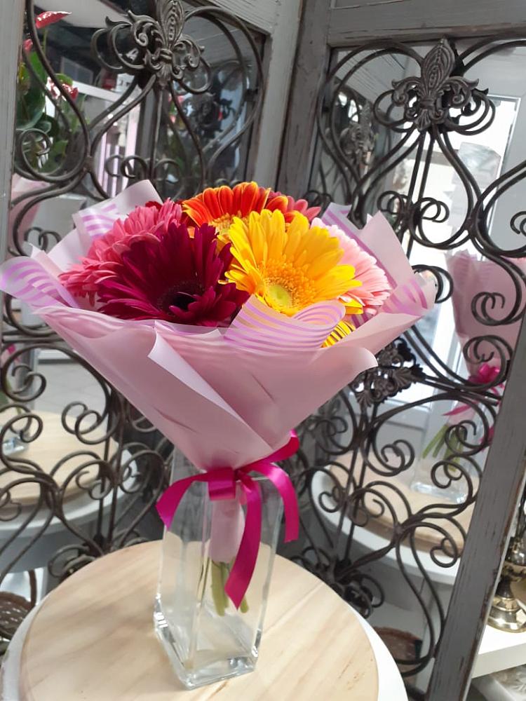 Букет цветов из: Герберы в Шиморское