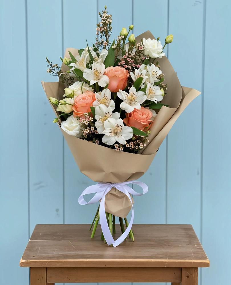 Букет цветов из: Альстромерии, Лизиантусы, Розы и Хризантемы в Шиморское